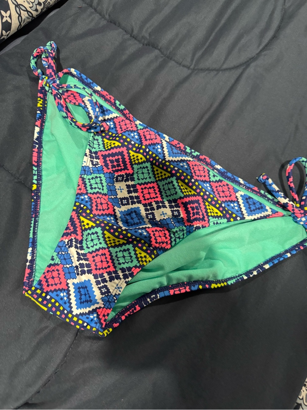 Old Navy Colorful Geometric Tie-Side Bikini Bottoms - Mint Lining Sz L